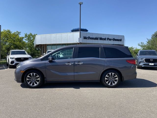 Used 2023 Gray Honda EX-L image 2