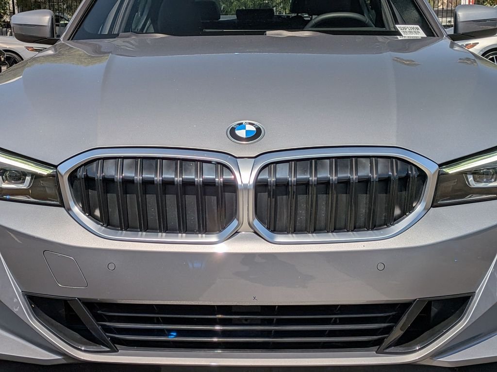 Used 2025 Gray BMW 330i xDrive image 34