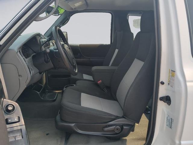 Used 2009 White Ford  image 11