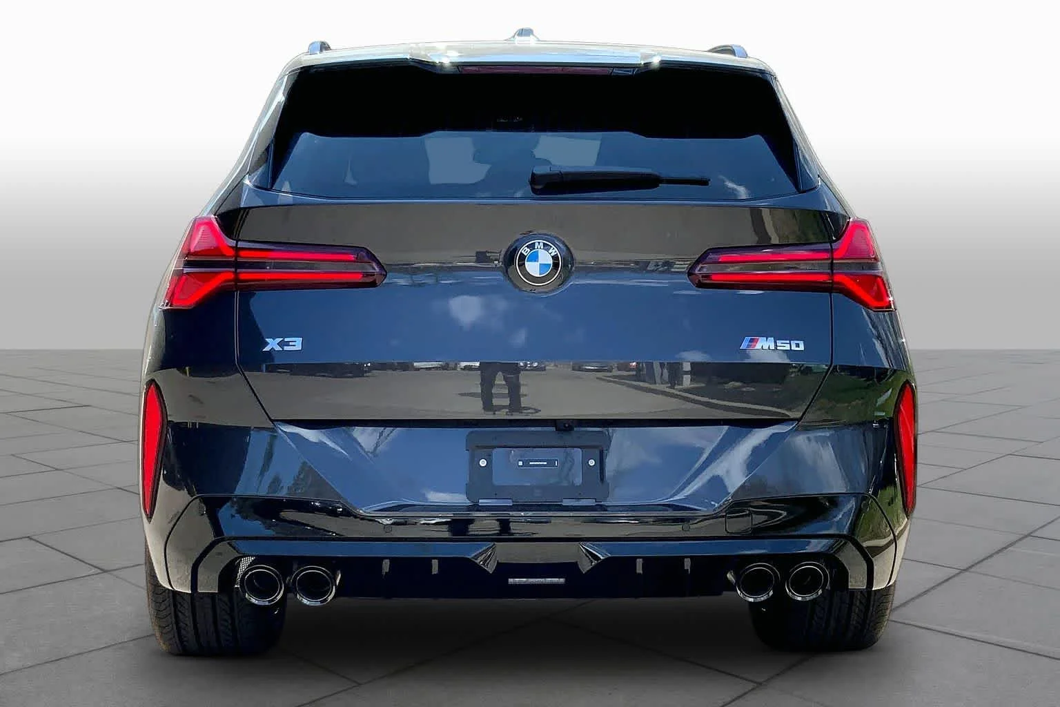New 2026 Dark Graphite Metallic BMW M50 xDrive image 4