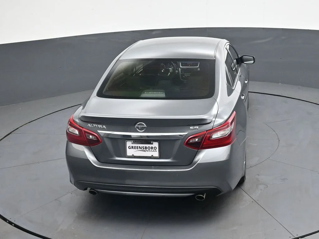 Used 2017 Gray Nissan 2.5 SR image 32