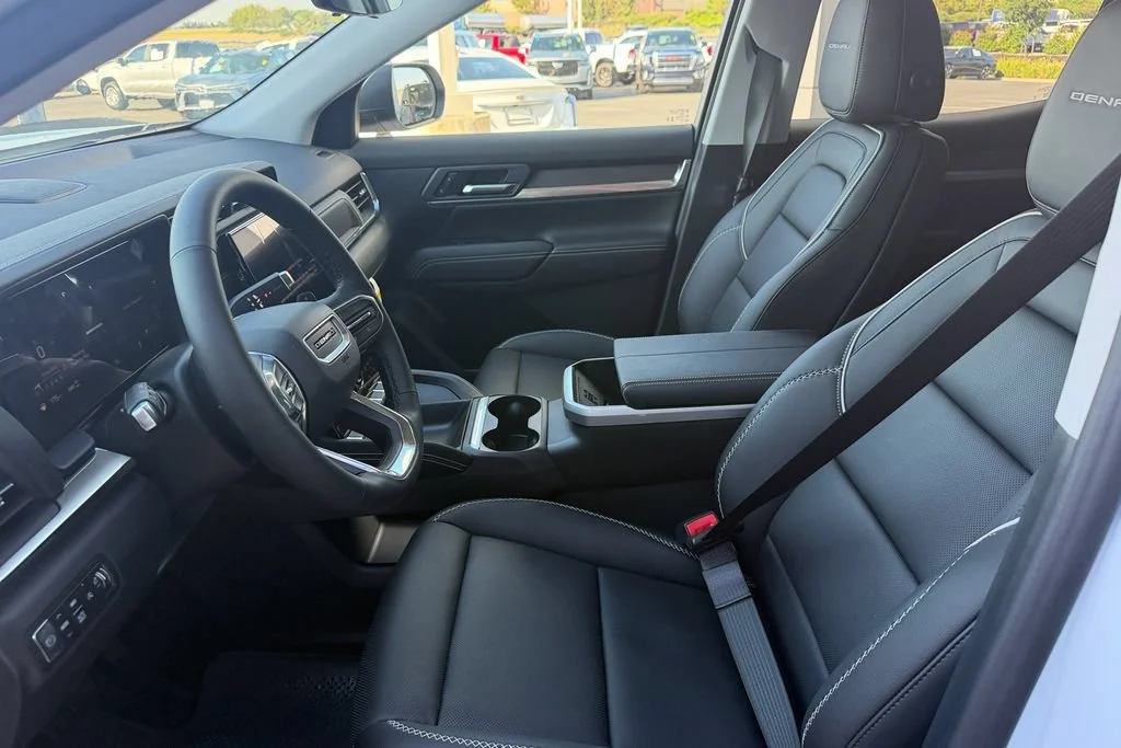 New 2026 Glacier White Tricoat GMC Denali image 10