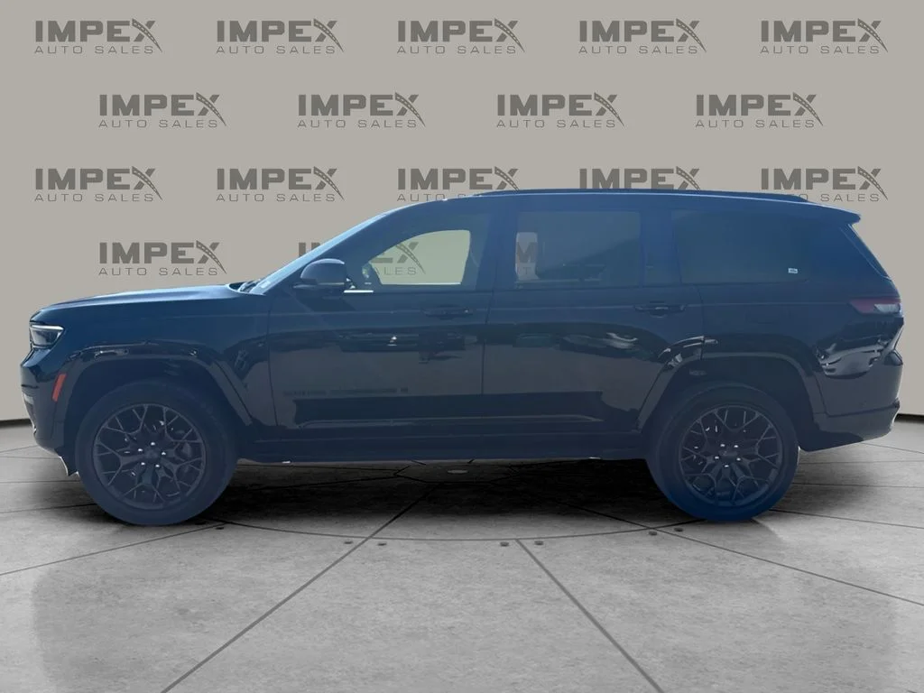 Used 2025 Black Jeep Summit image 2