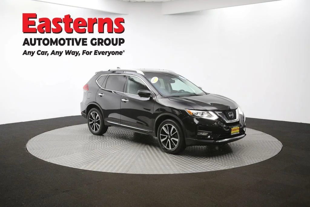 Used 2020 Black Nissan SL image 55