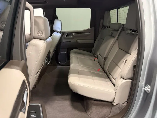 Used 2025 Gray Chevrolet LTZ image 32