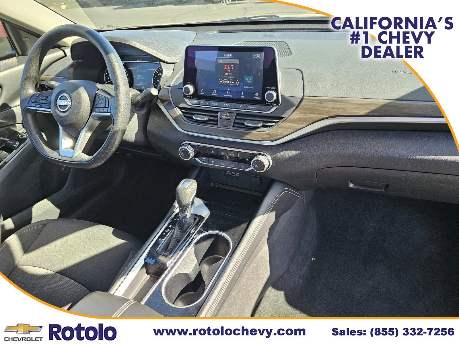 Used 2023 Garnet Pearl Metallic Nissan 2.5 SV image 9