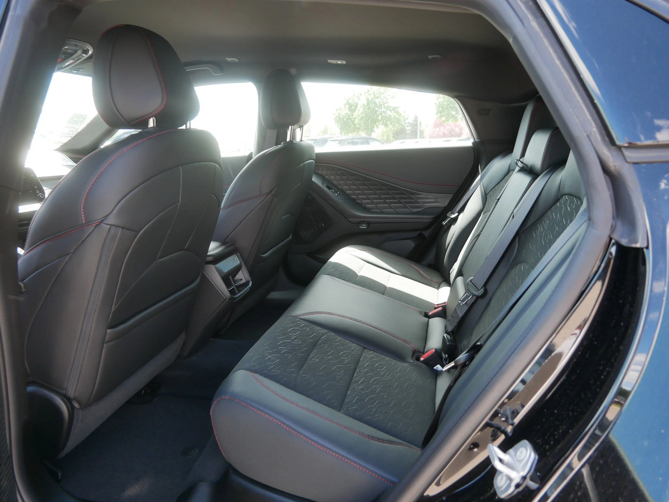 New 2026 Diamond Black Crystal Pearlcoat Dodge Scat Pack image 5
