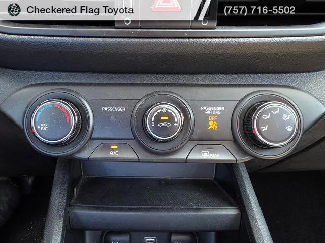Used 2023 Fire Orange Kia LXS image 16