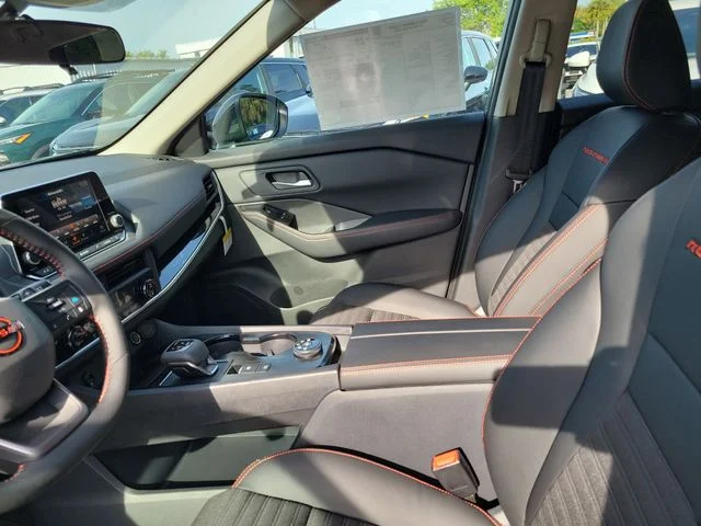 New 2026 Obsidian Green Pearl Nissan Rock Creek® image 8