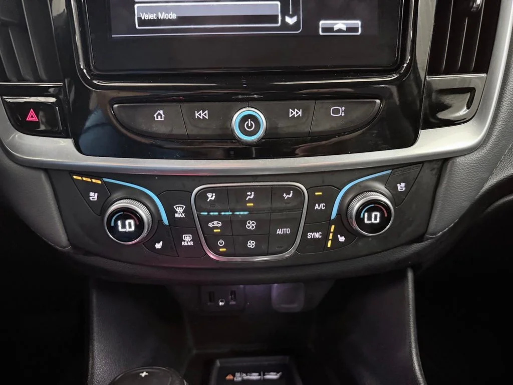 Used 2019 Red Tintcoat Chevrolet Premier image 21