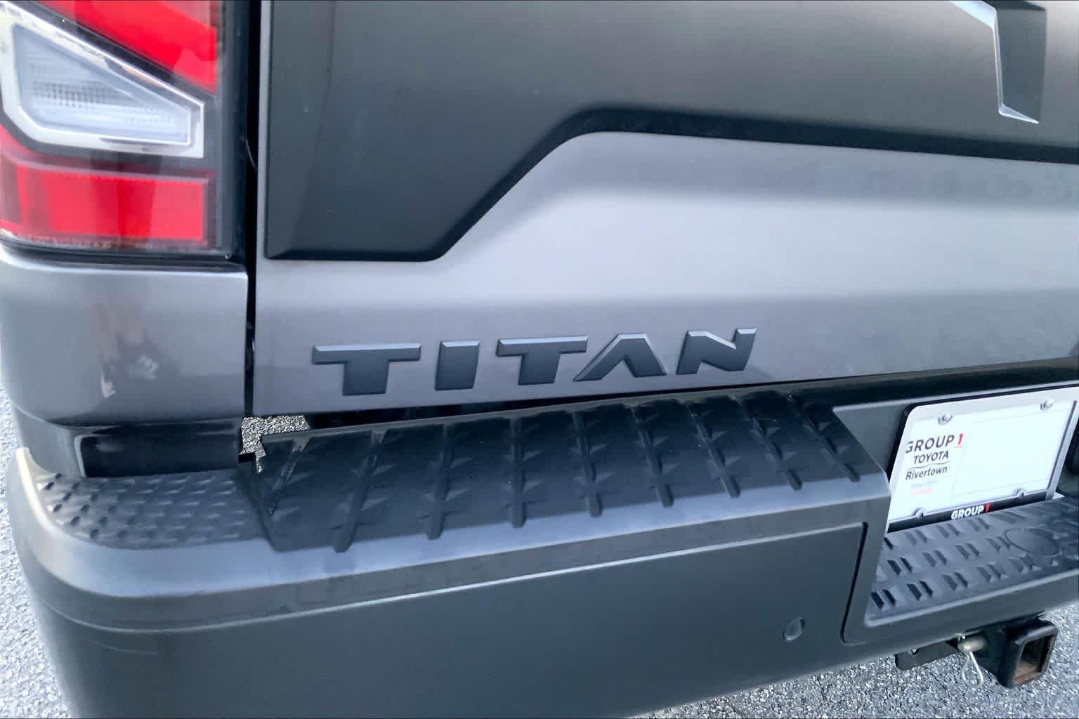 Used 2024 Gun Metallic Nissan PRO-4X image 30
