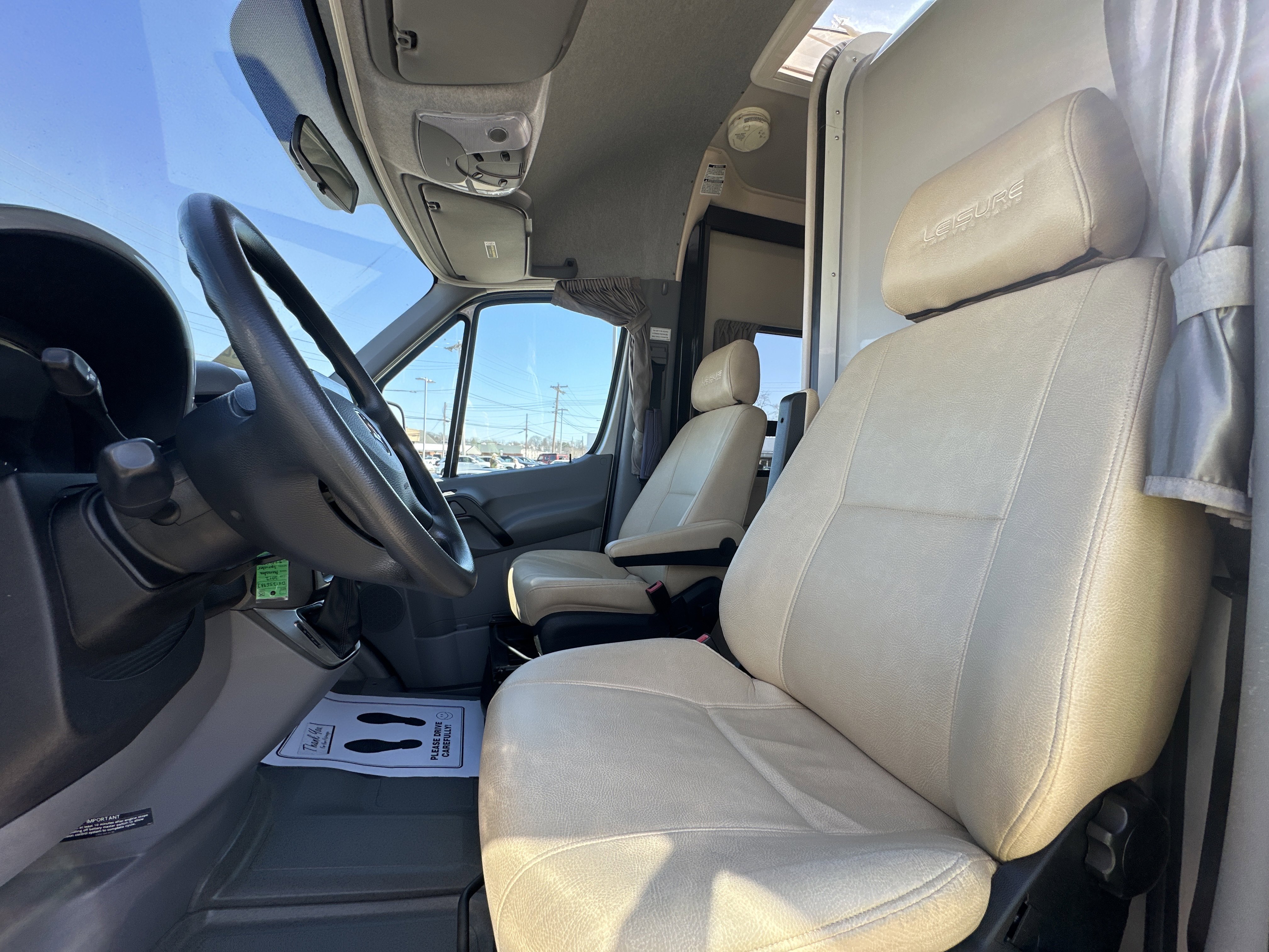 Used 2012 Steel Blue Mercedes-Benz EXT image 9