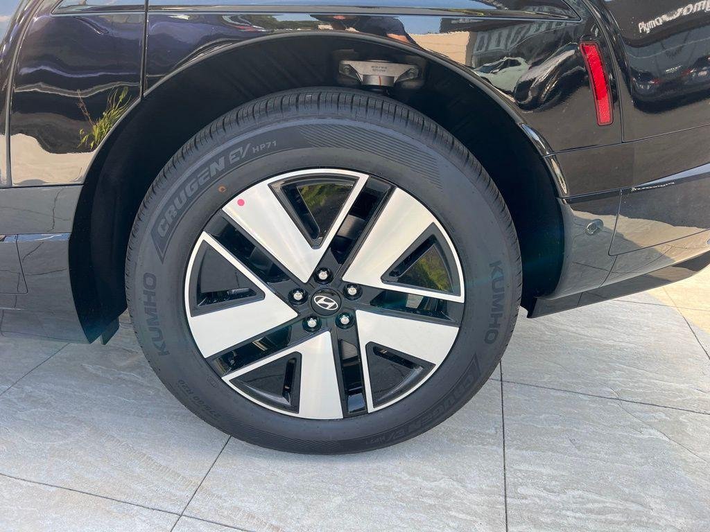 2026 Hyundai IONIQ 9 SEL - Photo 15