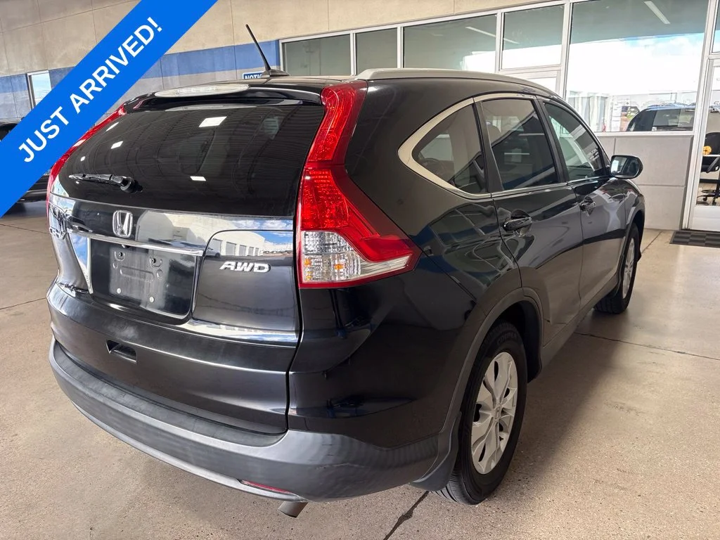 Used 2014 Crystal Black Pearl Honda EX-L image 3