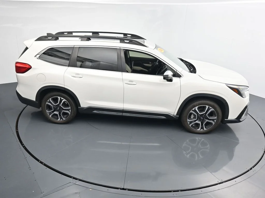 Used 2023 White Subaru Limited image 28