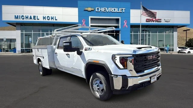 2026 GMC Sierra 3500 Chassis Cab