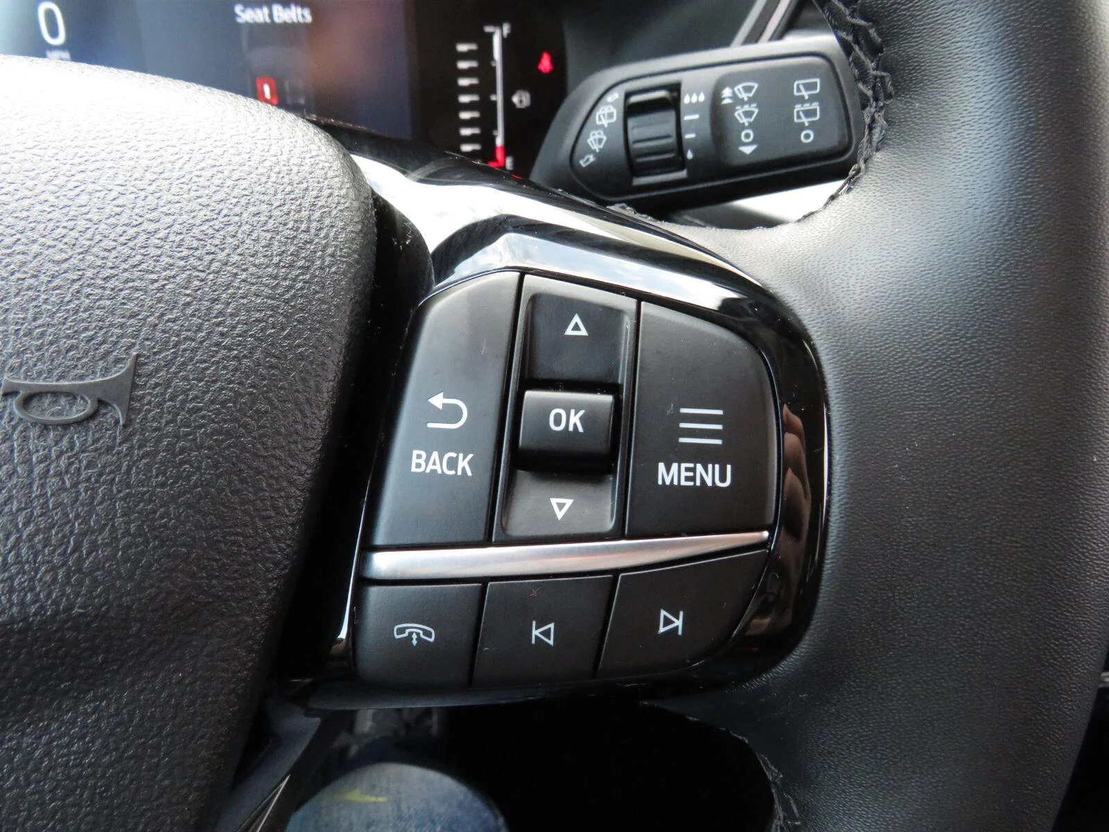 Used 2023  Ford Active image 35