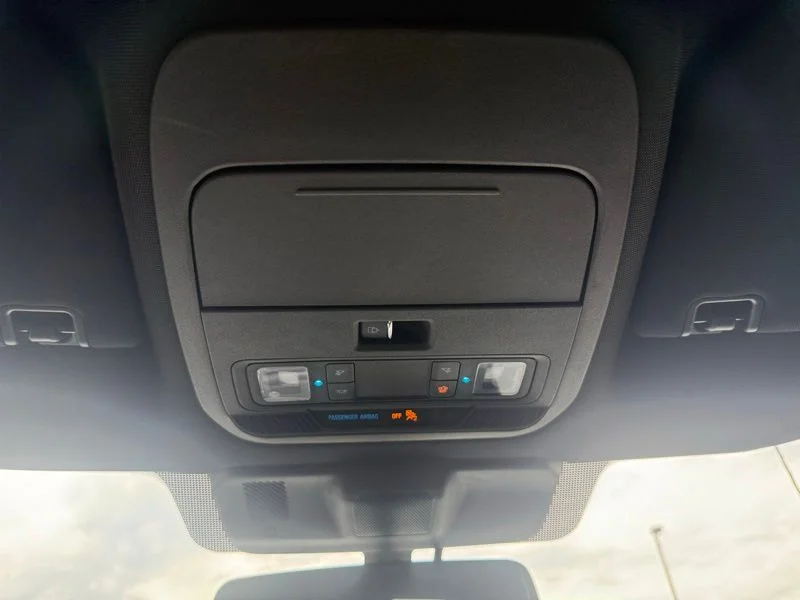 Used 2021 White Ford XLT image 23
