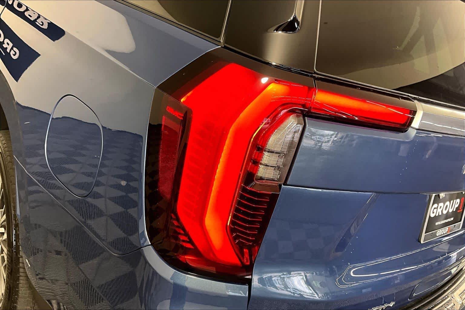 Used 2025 Downpour Metallic GMC Denali image 27