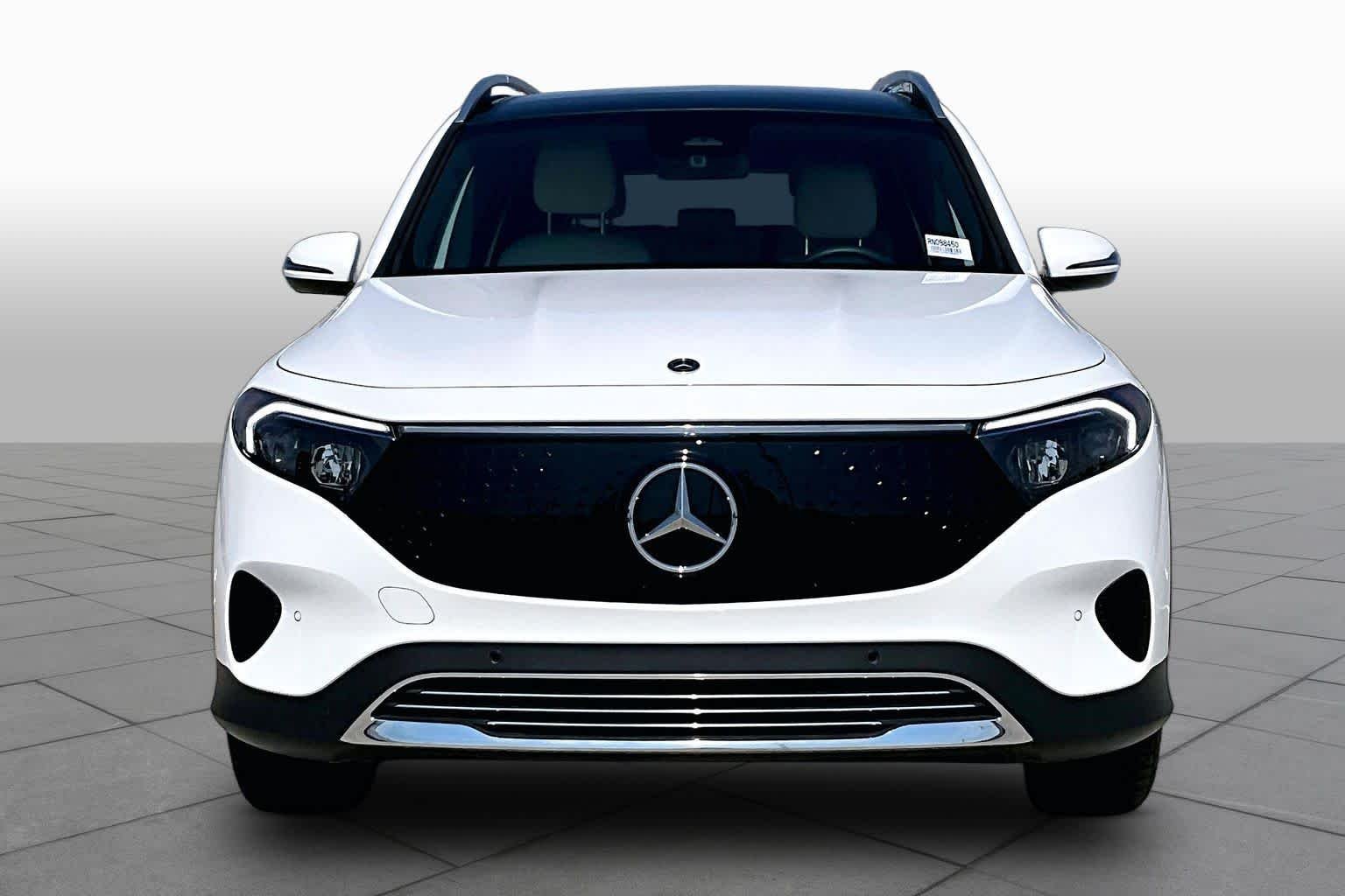 Used 2024 Polar White Mercedes-Benz EQB 250+ image 3