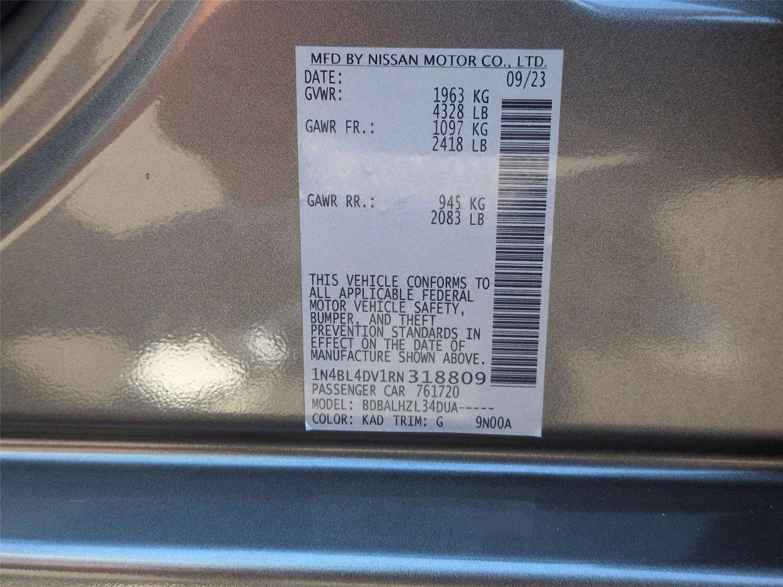 Used 2024 Gun Metallic Nissan 2.5 SV image 39