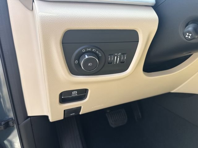 New 2026 Blue Jeep Limited image 33
