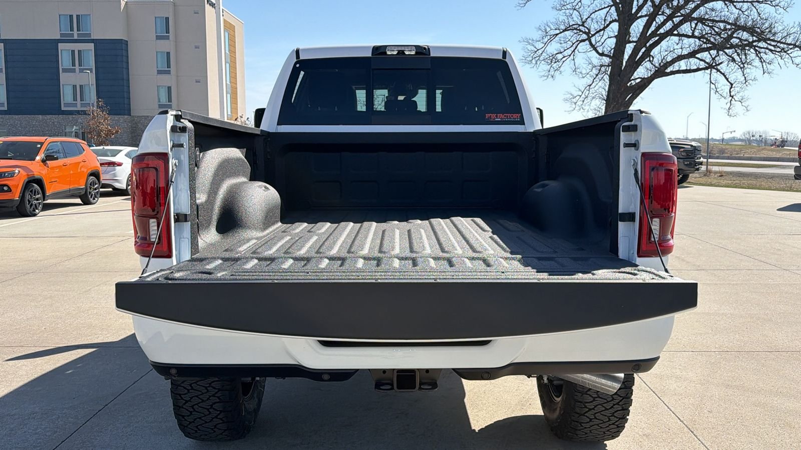 New 2026 Bright White Clear-Coat Exterior Paint RAM Laramie image 11