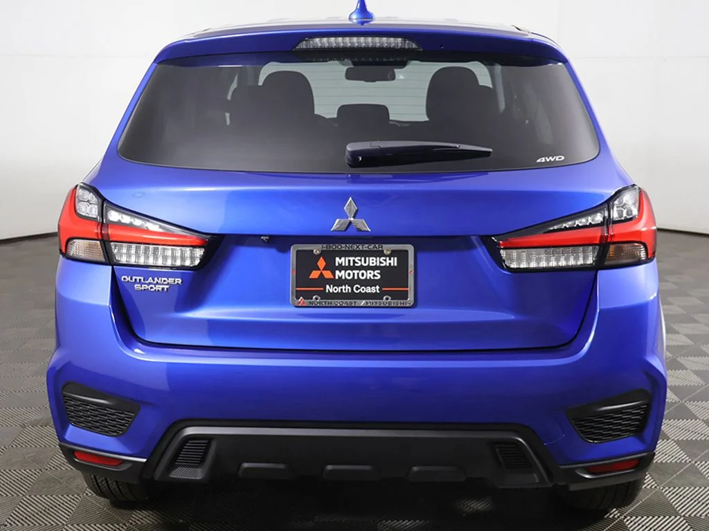 New 2026 Blue Mitsubishi 2.0 ES image 9
