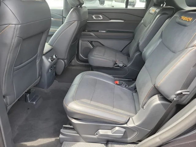 New 2026 Agate Black Metallic Ford Tremor image 18