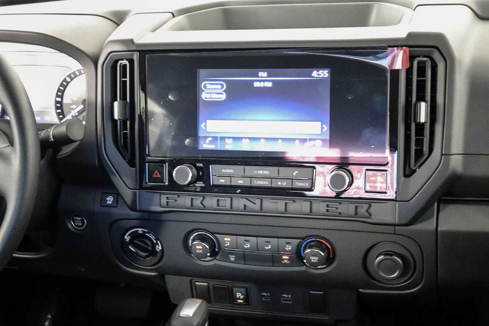 New 2025 Glacier White Nissan Crew Cab S image 16