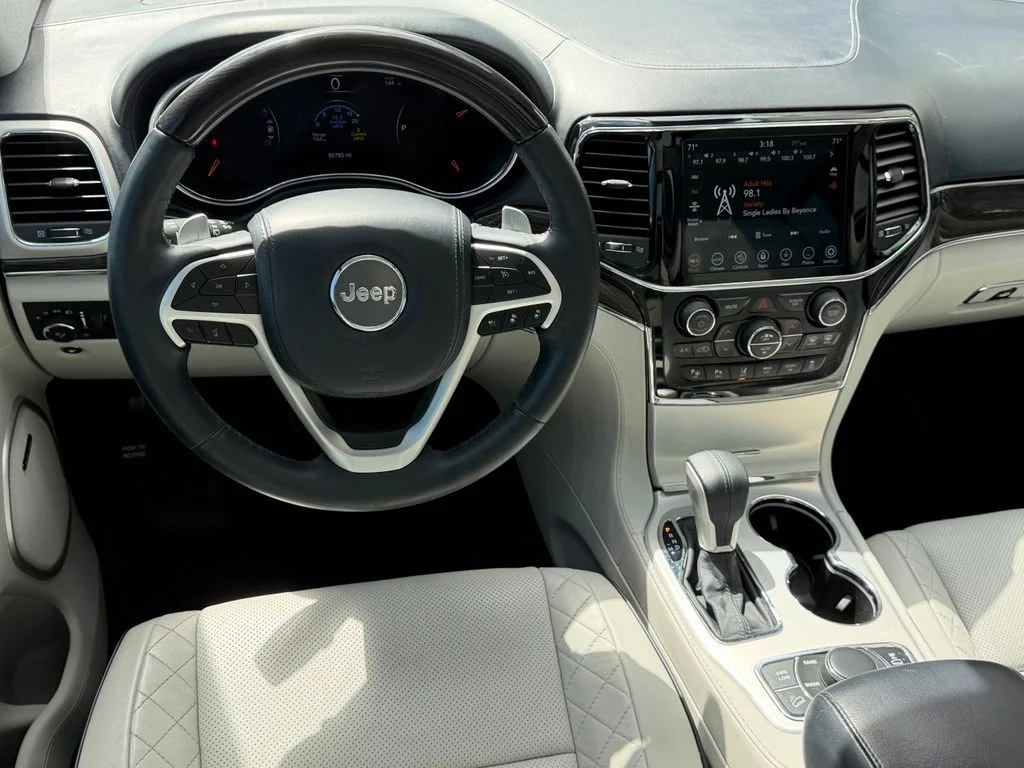 Used 2020 White Jeep Summit image 14