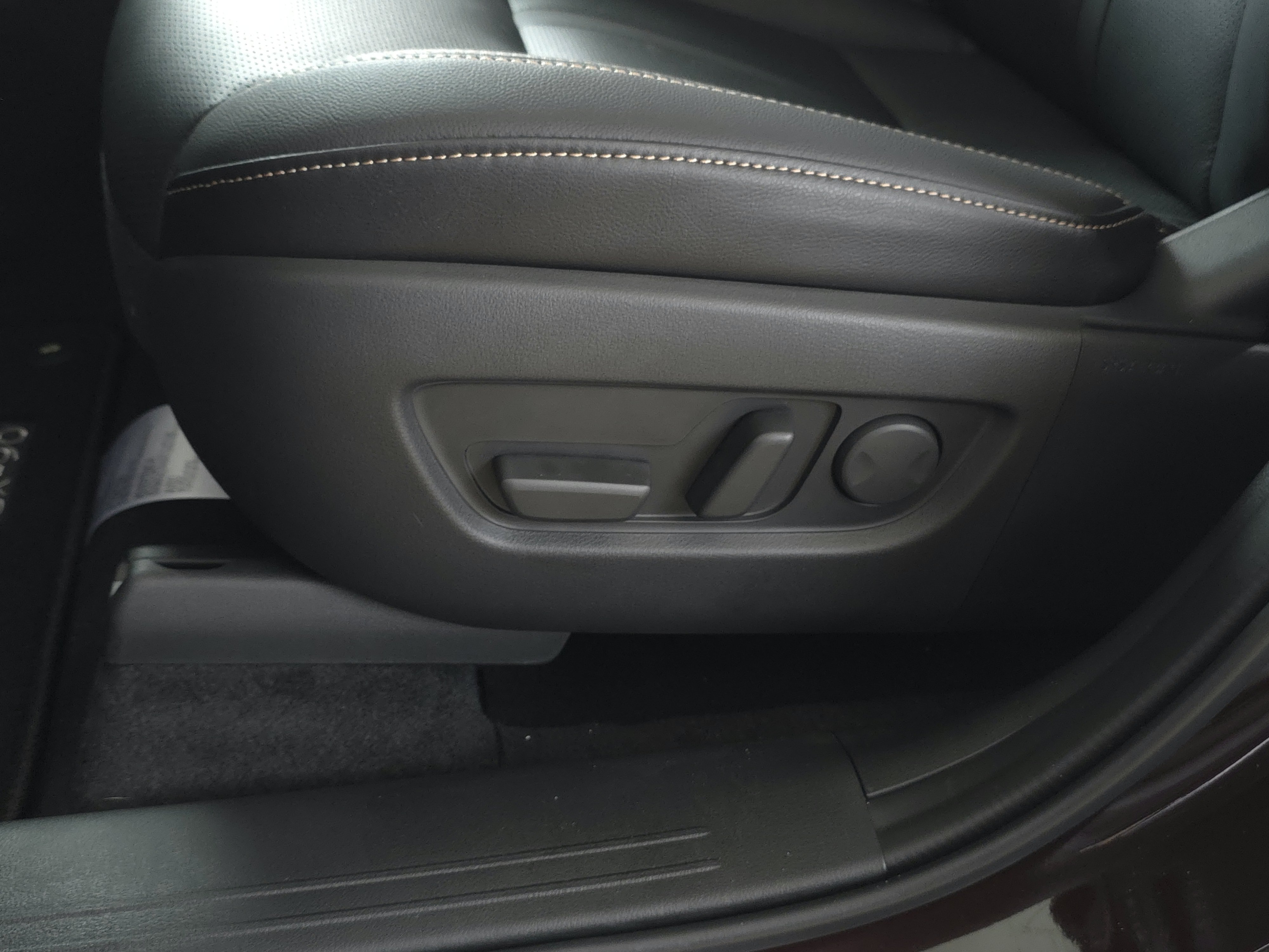 New 2026 Artisan Red Premium Mazda 3.3 Turbo Premium Sport AWD image 11