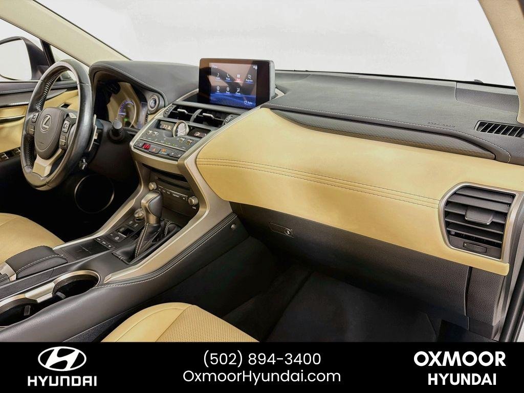 Used 2021 Eminent White Pearl Lexus Base image 28