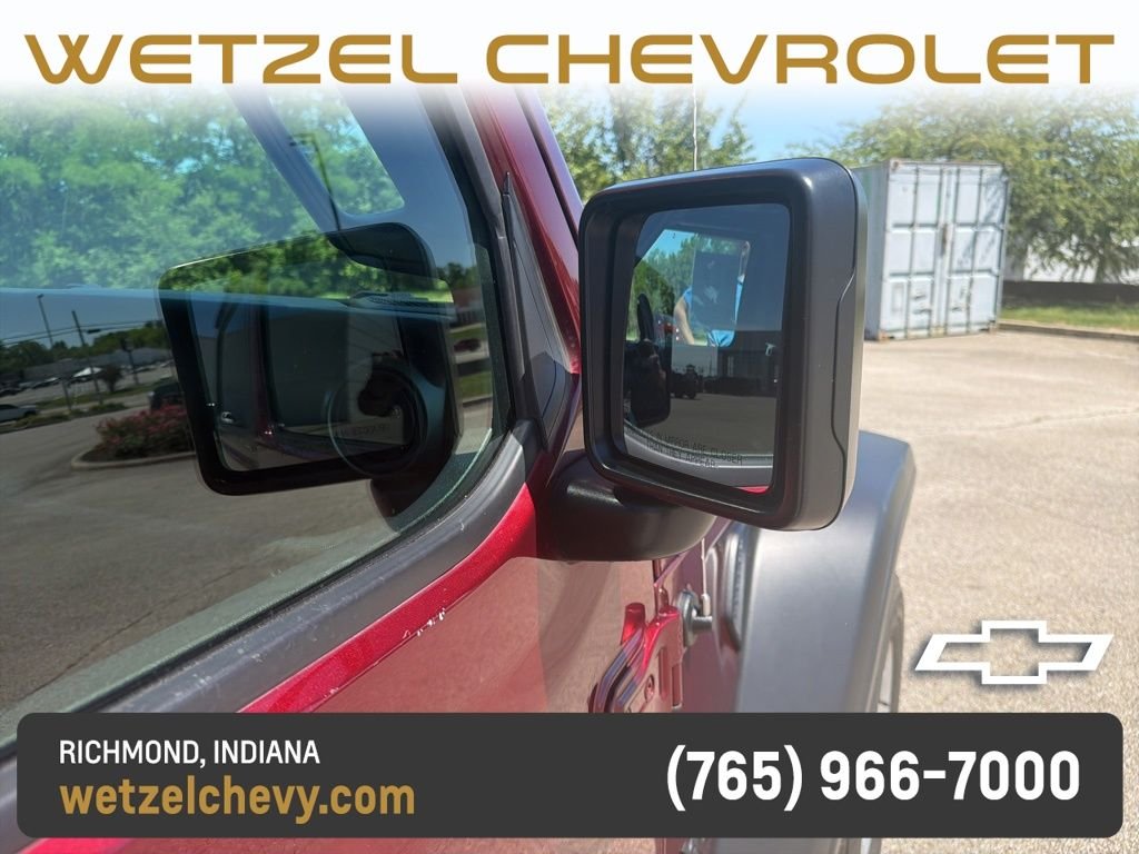 Used 2021 Red Jeep Sport S image 12