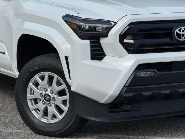 Used 2026 White Toyota SR5 image 14