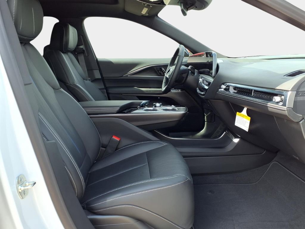2026 Cadillac LYRIQ Sport - Photo 13