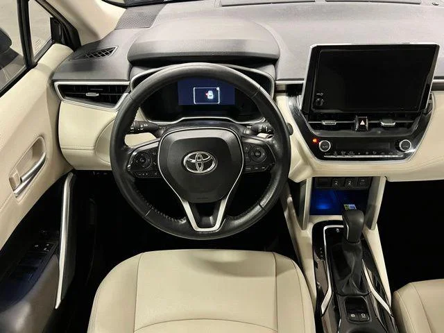 Used 2023 JET BLACK Toyota  image 12