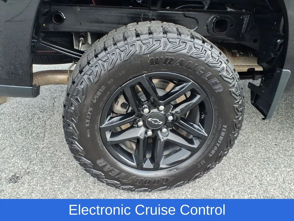 Certified Used 2024 Black Chevrolet Custom Trail Boss image 34
