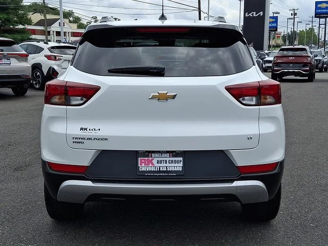 Used 2023 White Chevrolet LT image 6