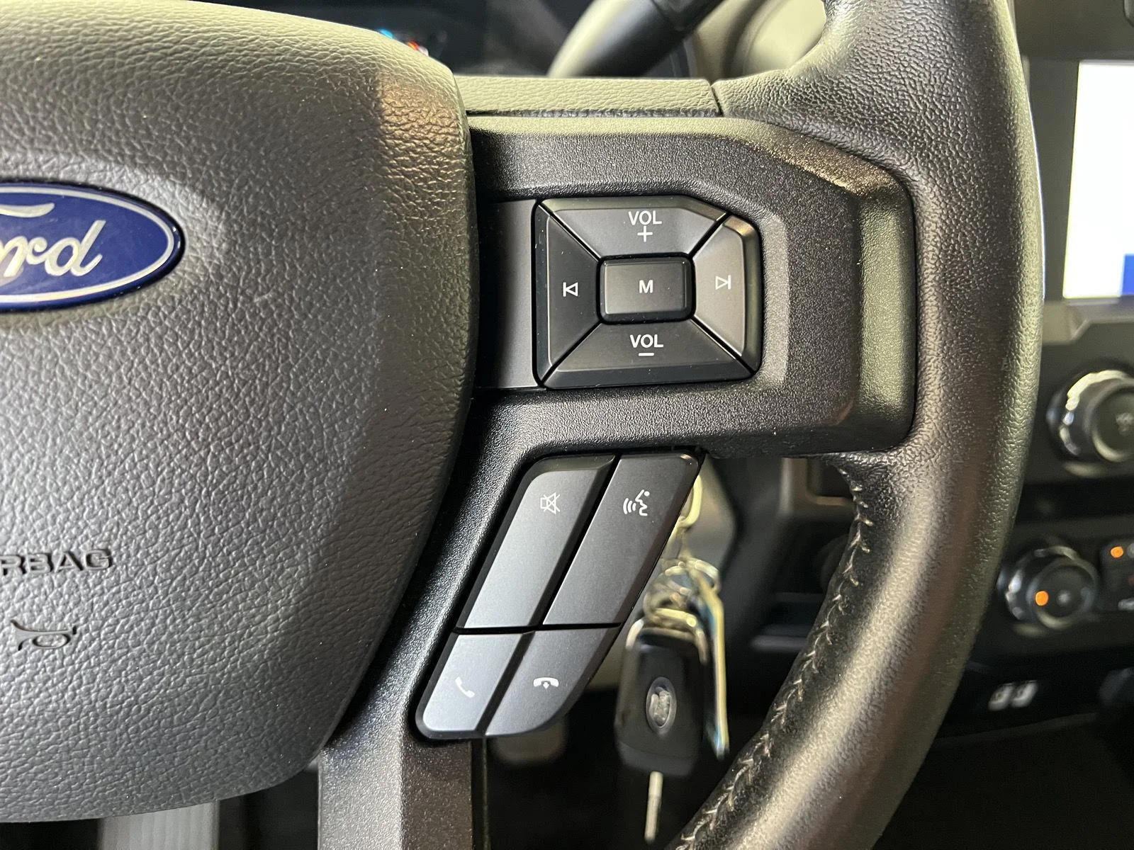 Used 2019 Blue Jeans Ford XLT image 16