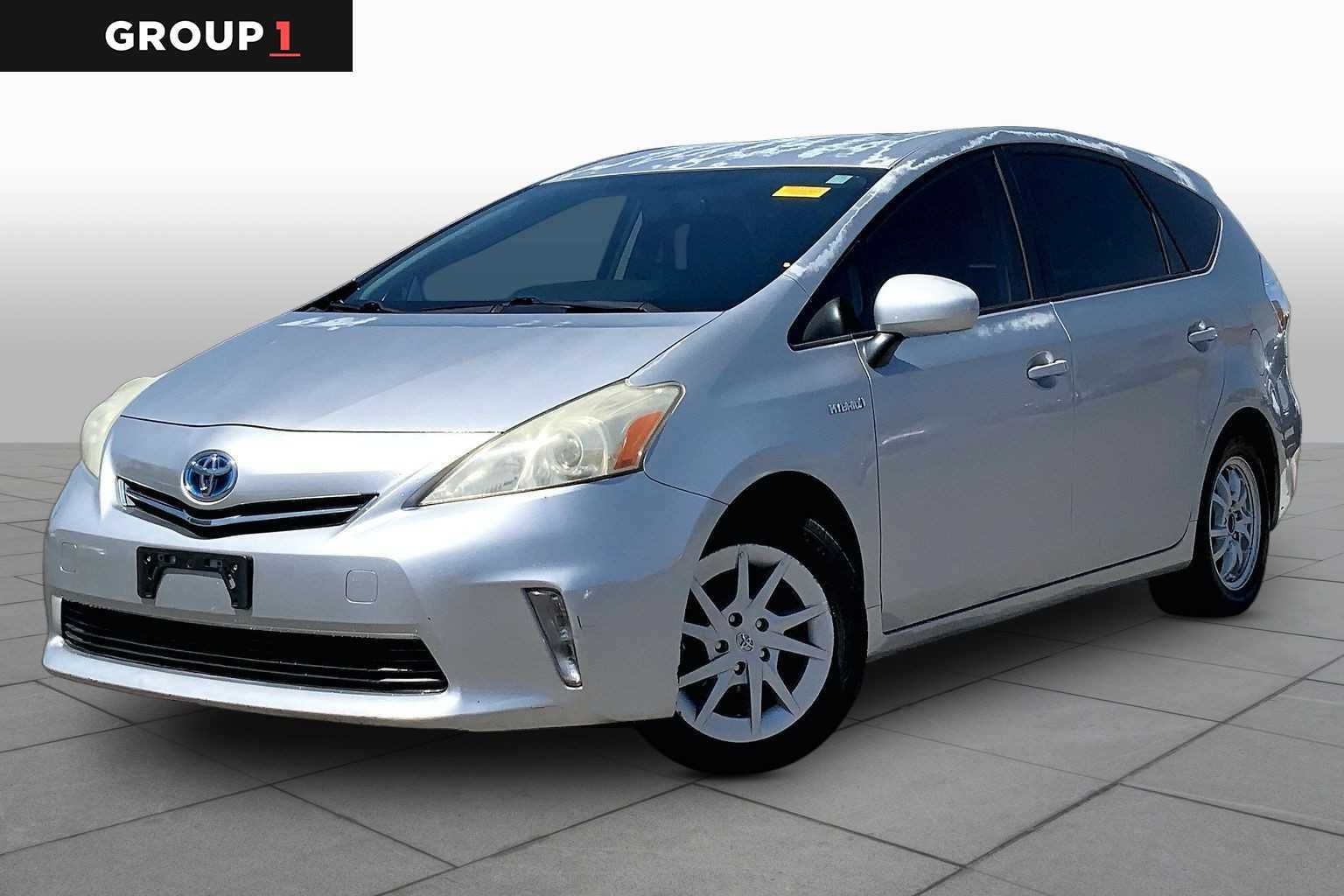 2013 Toyota Prius v Three