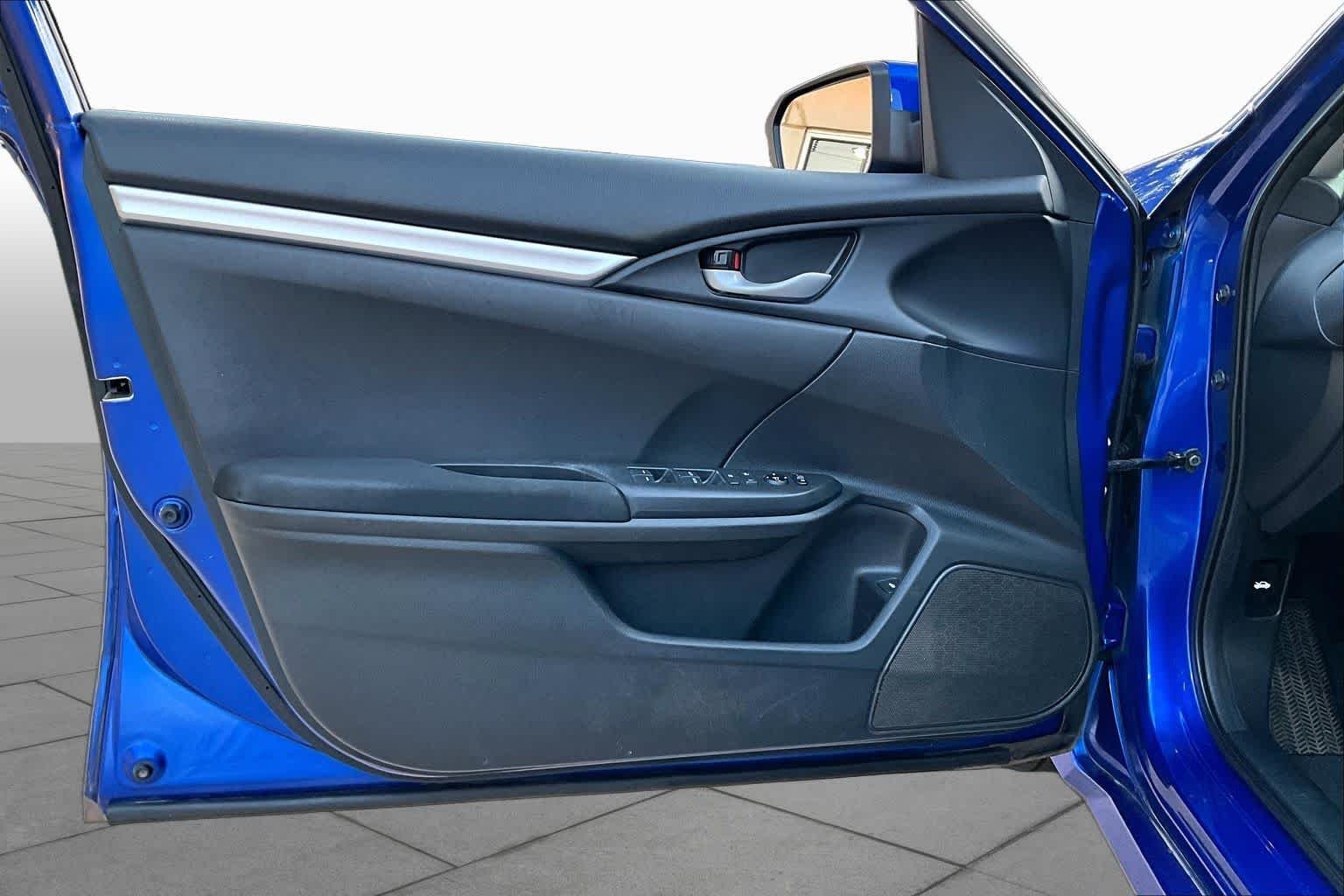 Used 2020 Aegean Blue Metallic Honda LX image 19