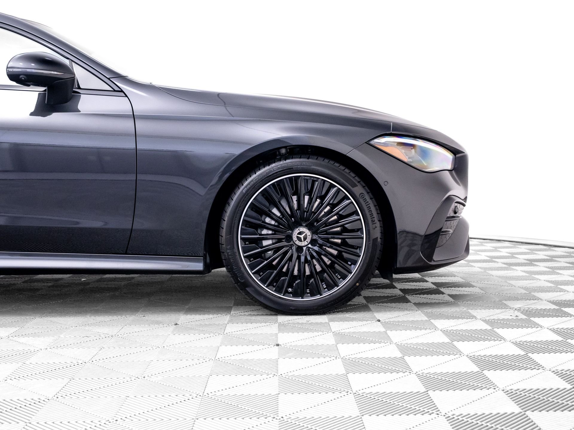 New 2026 Graphite Grey Metallic Mercedes-Benz CLE 300 image 33
