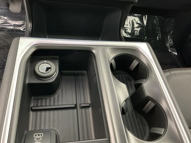 New 2026 Oxford White Ford Tremor image 20