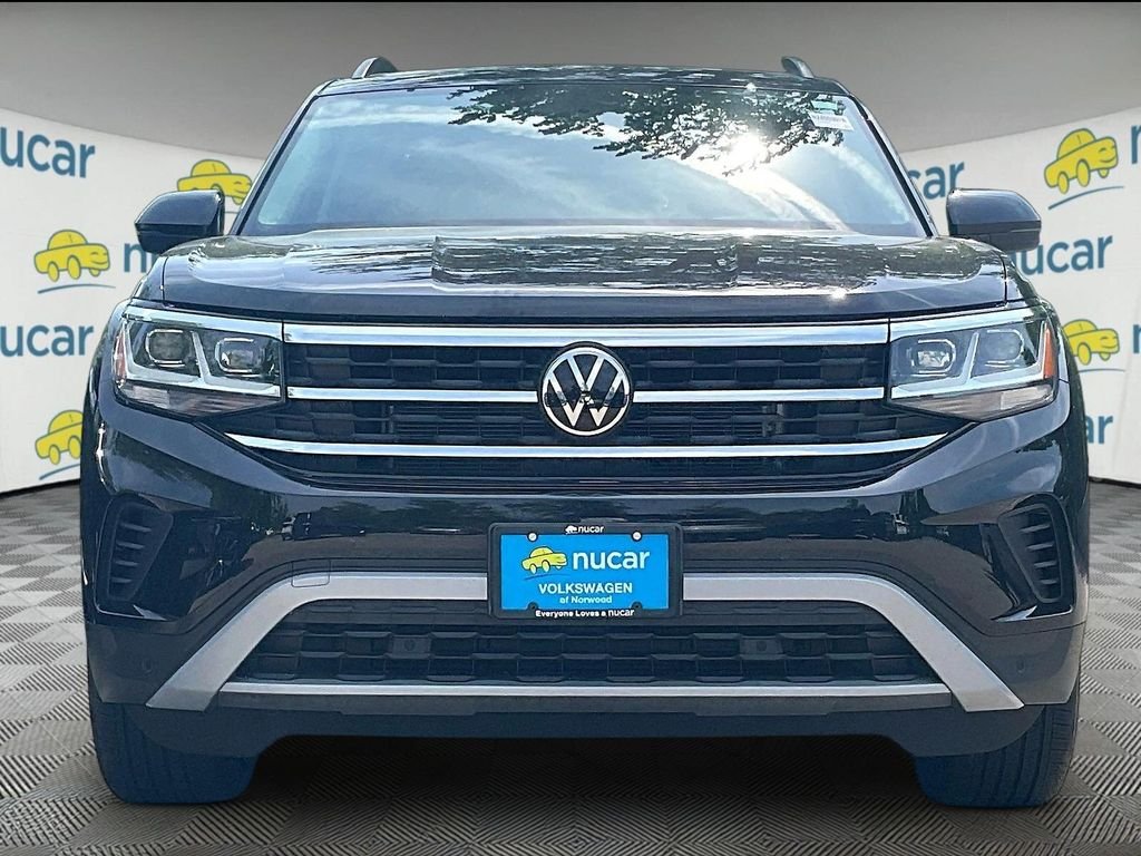 Used 2023 Black Volkswagen 3.6L V6 SE w/Technology image 2