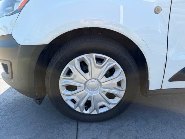 Used 2019 White Ford XL image 4