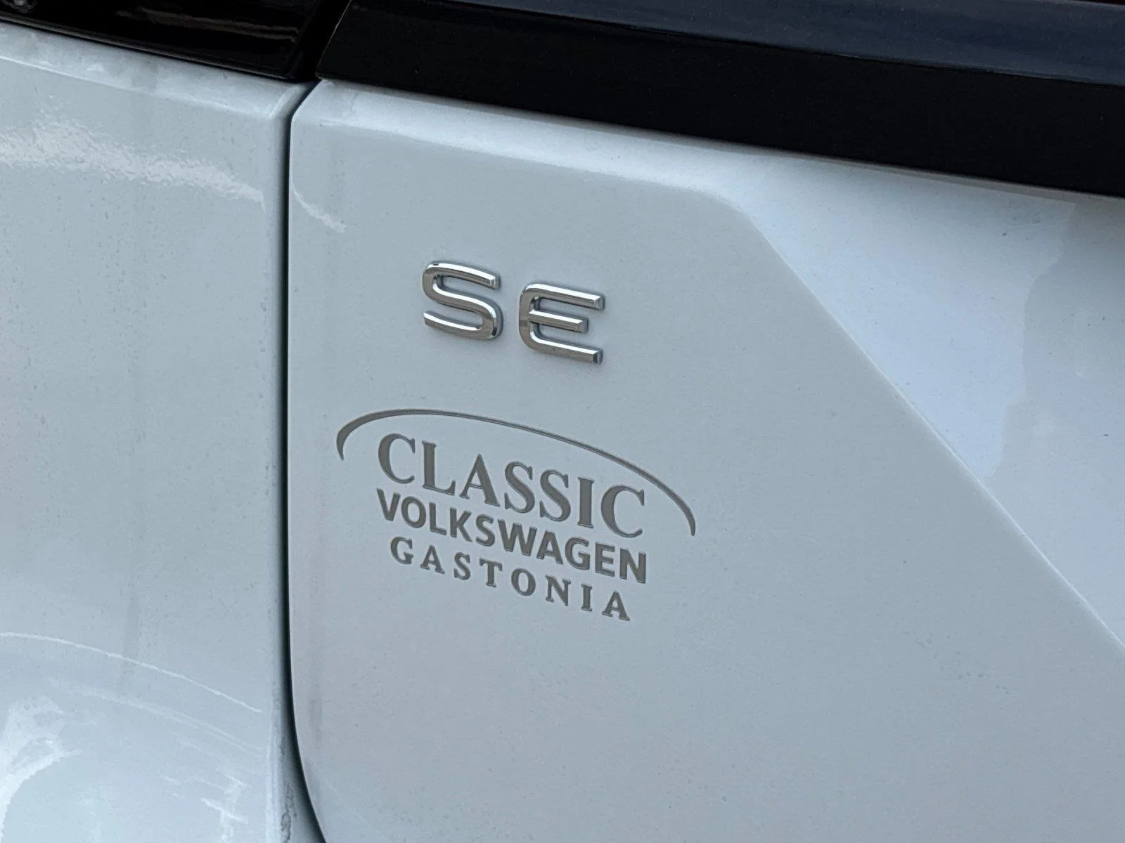 New 2025 Pure White Volkswagen 2.0T Peak Edition image 11
