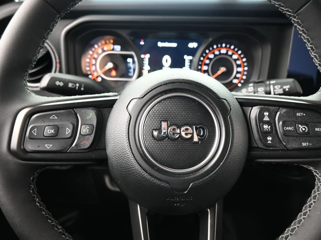Used 2026 41 Jeep Rubicon X image 27