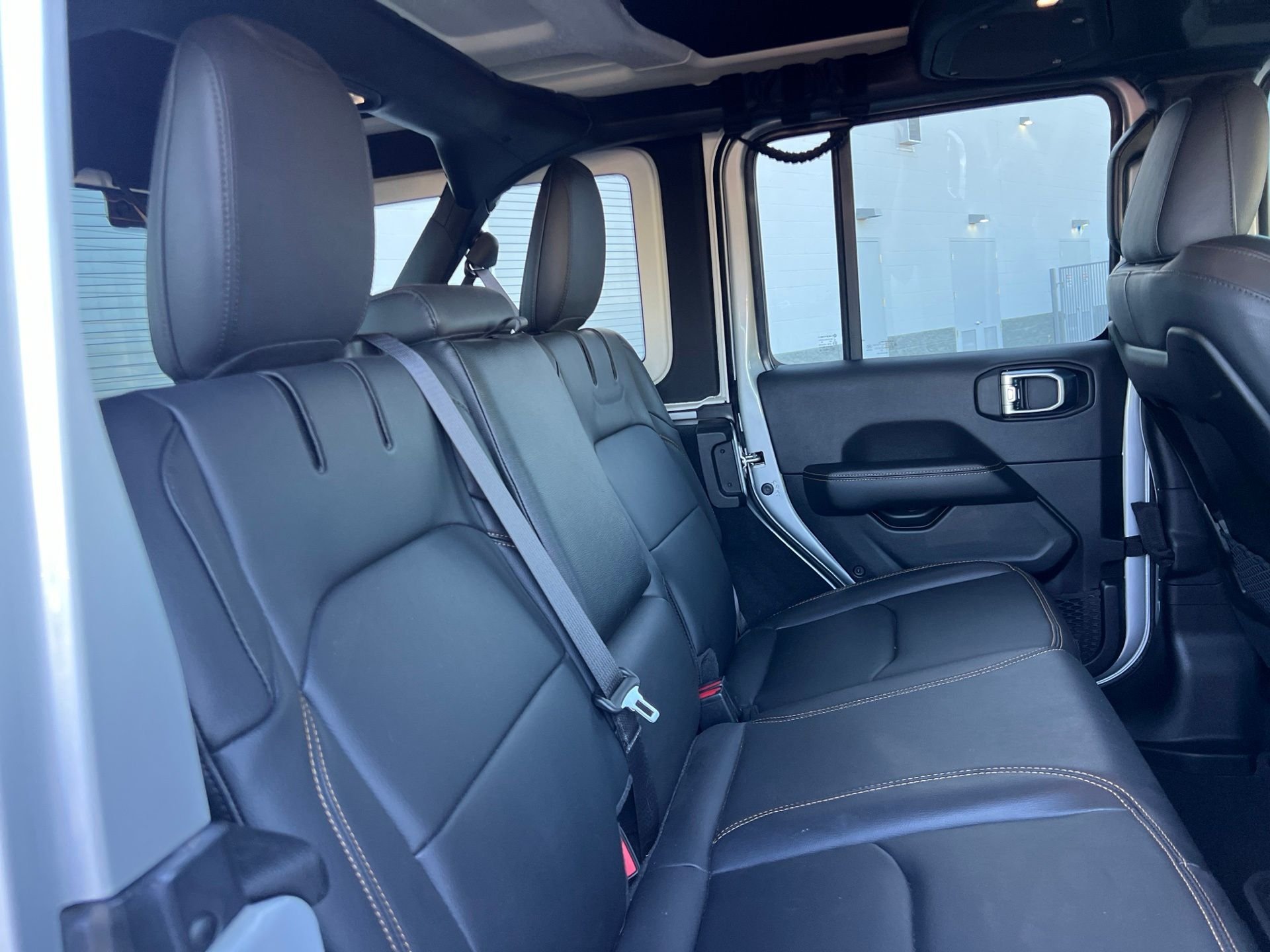 Used 2024 Silver Jeep Sahara 4xe image 23