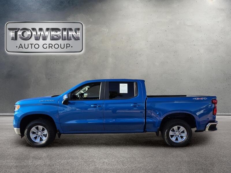 Used 2023 Blue Chevrolet LT image 7